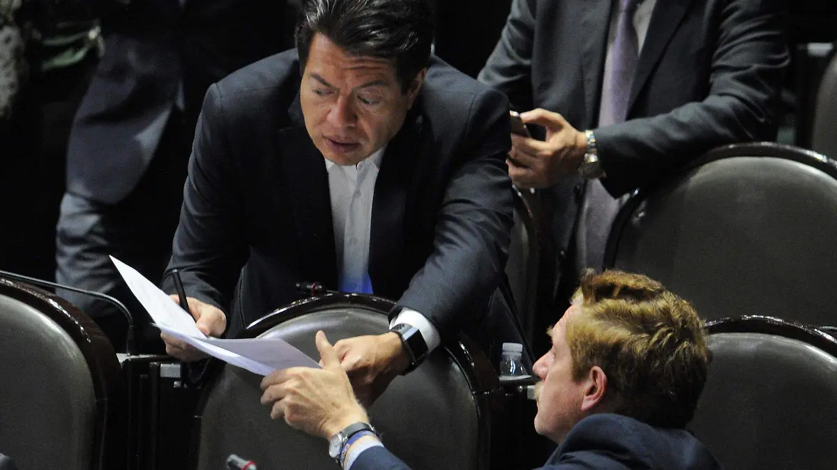 11472834-451C-4189-8CAD-ED45CD08D2A9