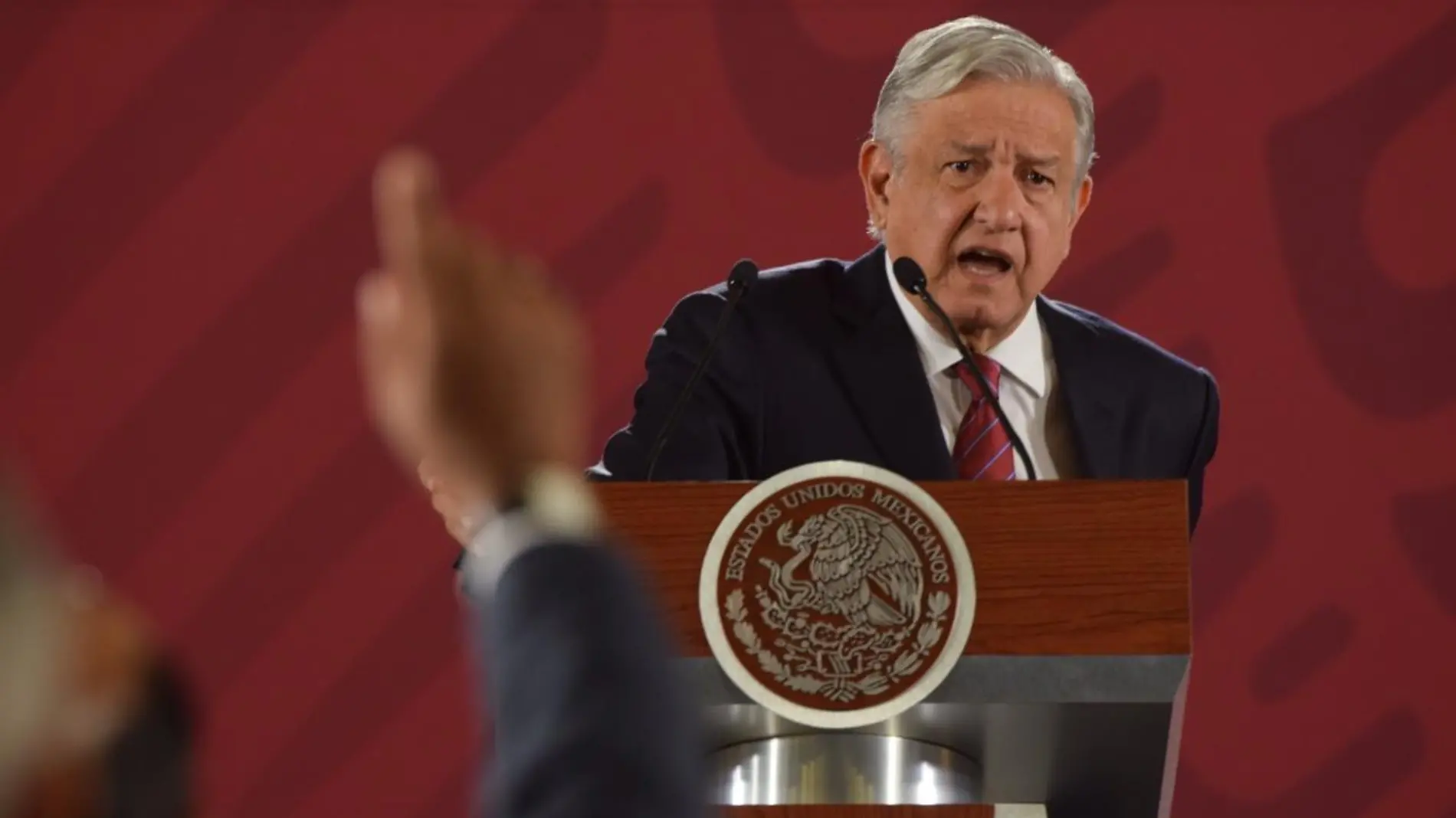 amlo-responde-exfuncionarios