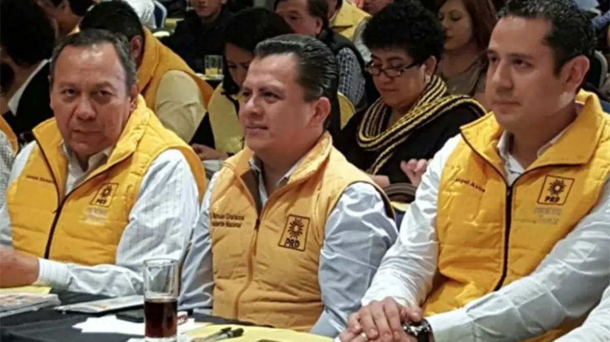 prd-aplaza-eleccion-interna