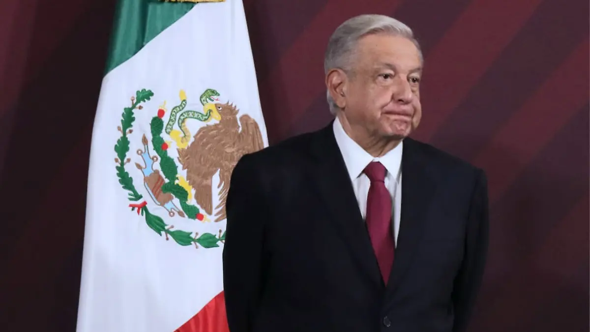 AMLO_posdata_mañanera_INE
