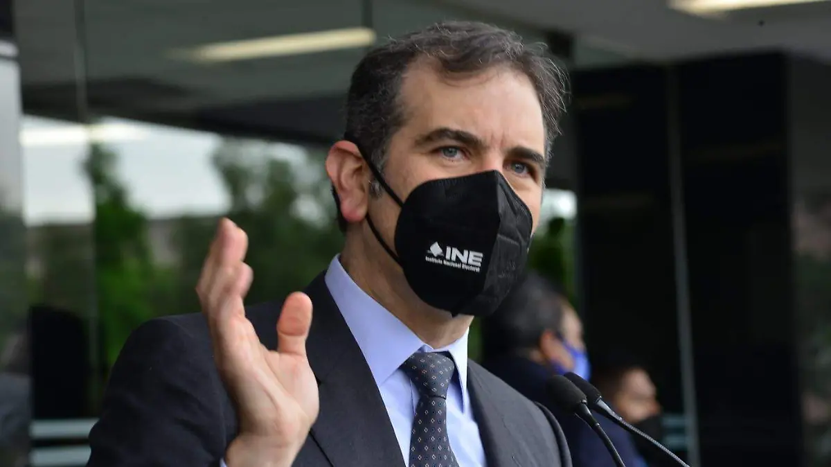 lorenzo cordova ine LAURA LOVERA