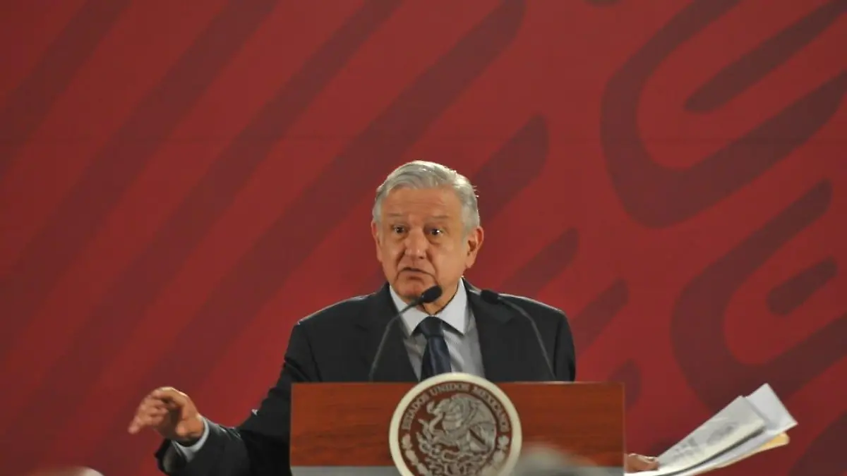 amlo-viajes -DANIEL-HIDALGO