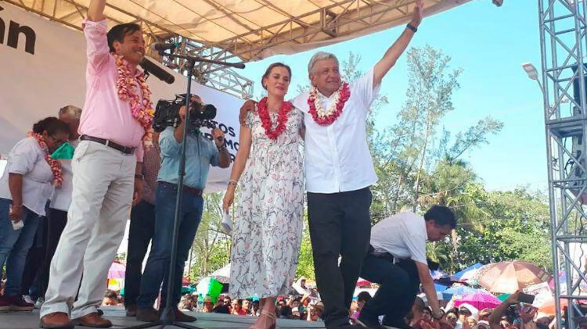 amlo-beatriz-elecciones-primeradama