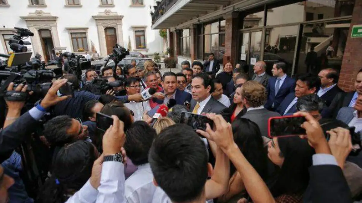 alcaldes hacienda TWITTER @EnriqueVargasdV