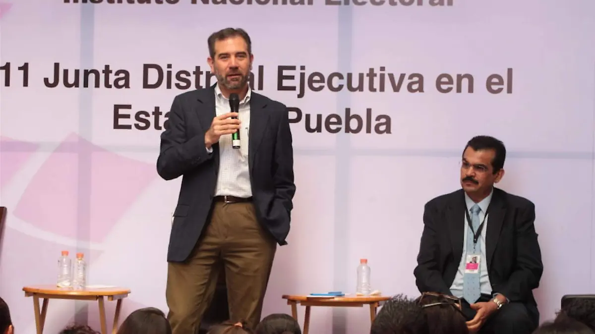 Lorenzo Córdova Vianello-ine