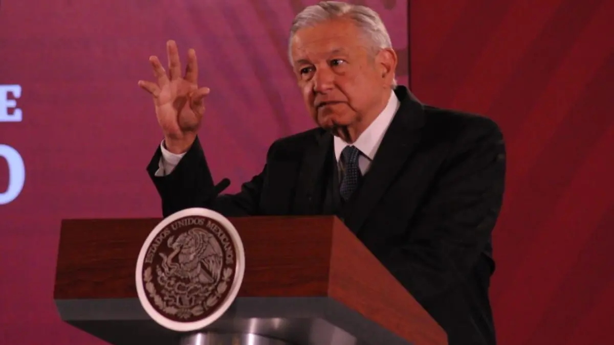 amlo-mañanera-jueves-ErnestoM