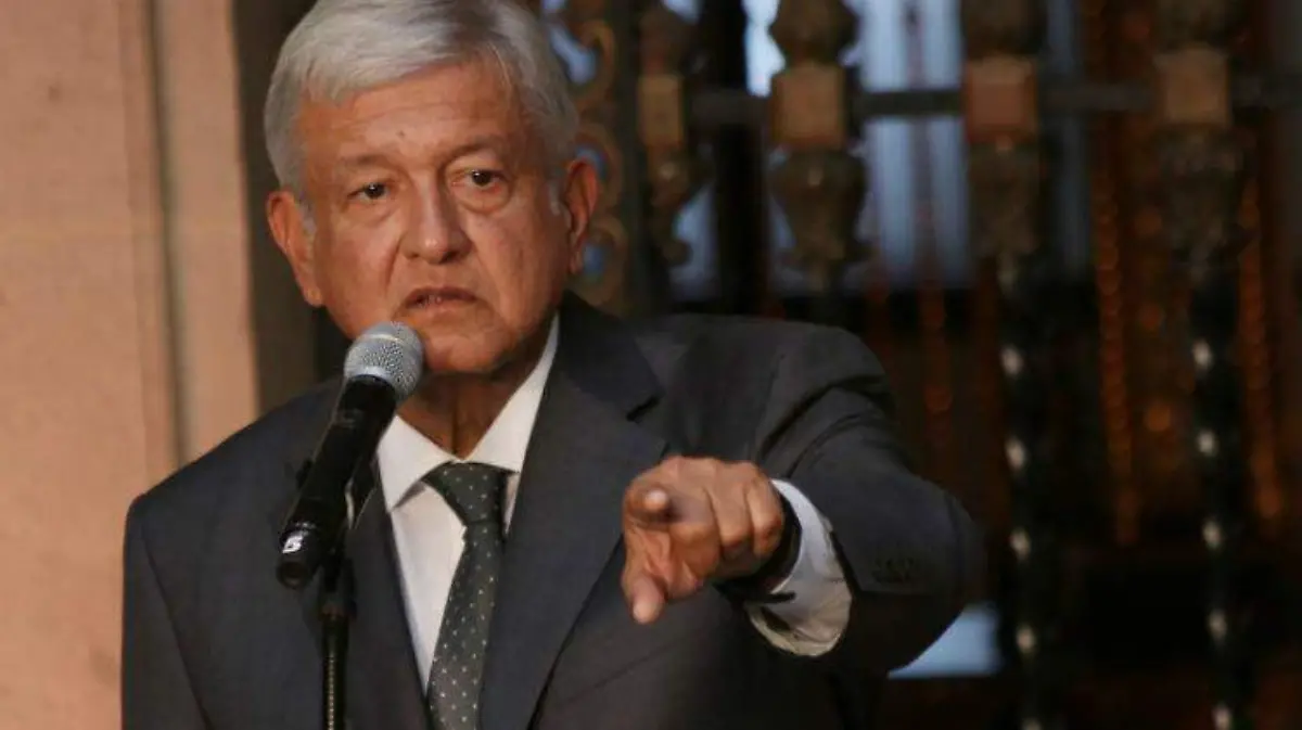 mensaje obrador palacio nacionalROBERTO HERNANDEZ.2