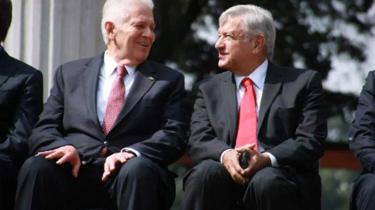 TWITTER- @COM_Mexico amlo mensaje