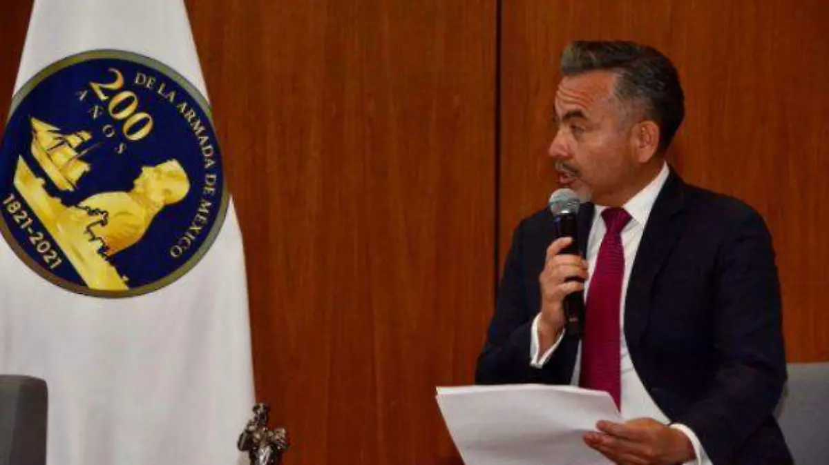 profesor Israel Reyes