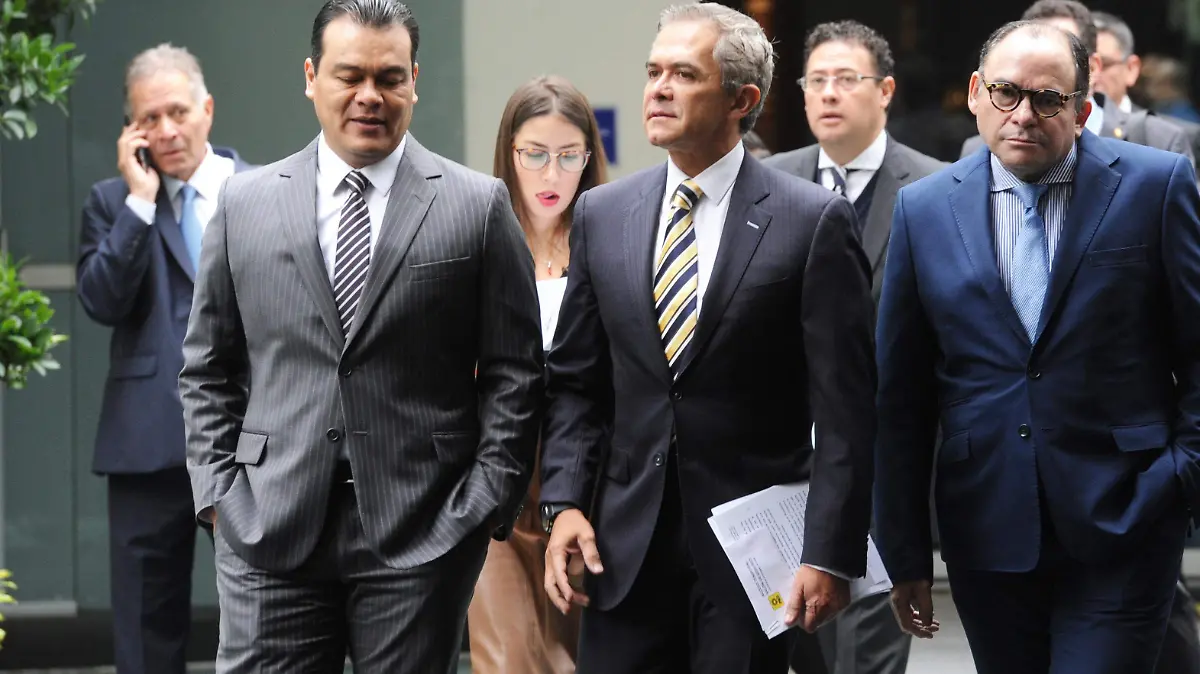 PRD-BANCADA-SENADO-mauricio huizar (2)