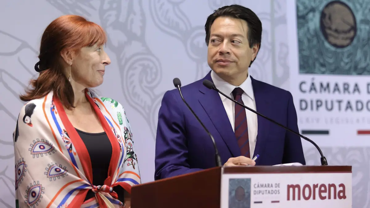 Tatiana Clouthier y Mario Delgado