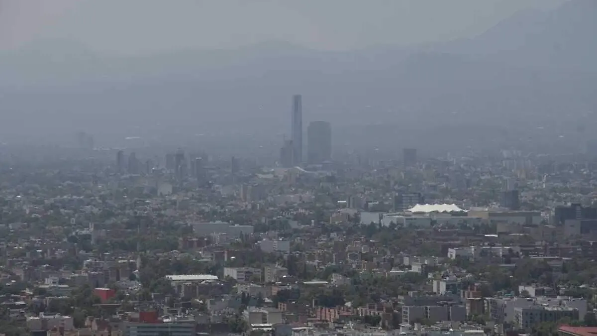 Valle de Mexico sigue en contingencia ambiental