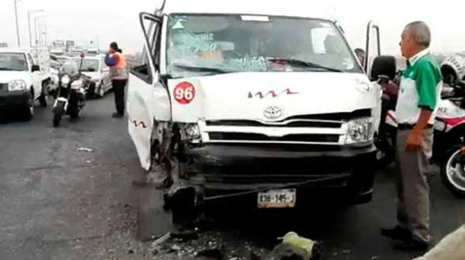 accidente_combis_calzada-ignacio-zaragoza