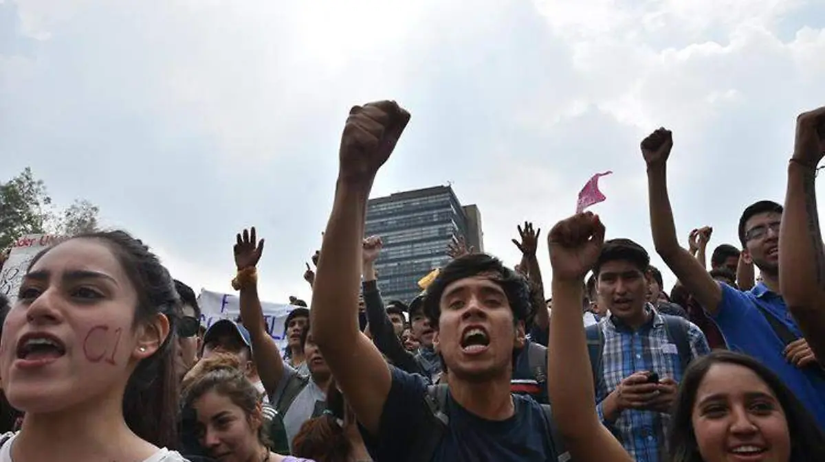 marcha-cu-unam-fuera-porros-3