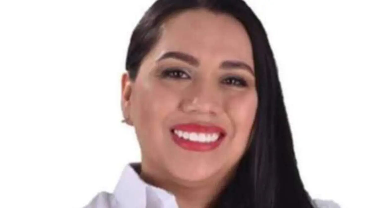 Irma Fabiola Bautista Guzman candidata Coalición PRD-PRI alcaldia Iztacalco