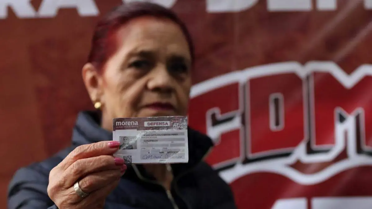 Proceso de  credencialización de “Defensoras y Defensores de la Cuarta Transformación”. Ivonne Rodríguez (3)