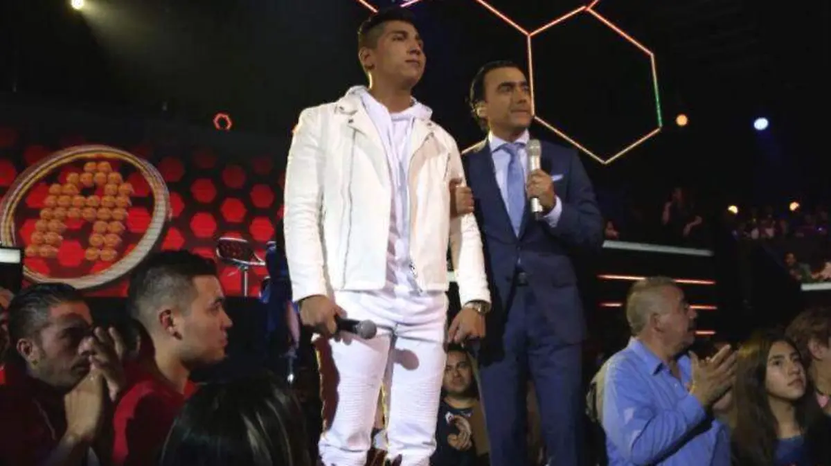 charly la academia-