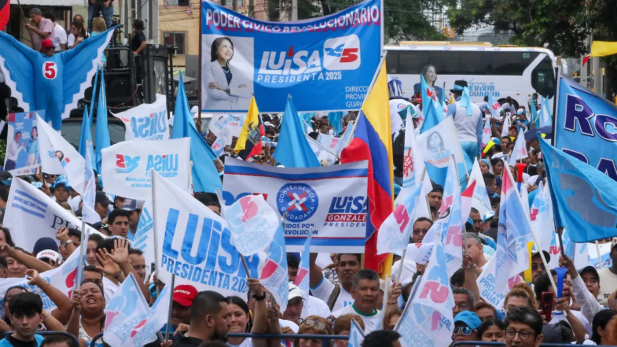 simpatizantes Luisa González