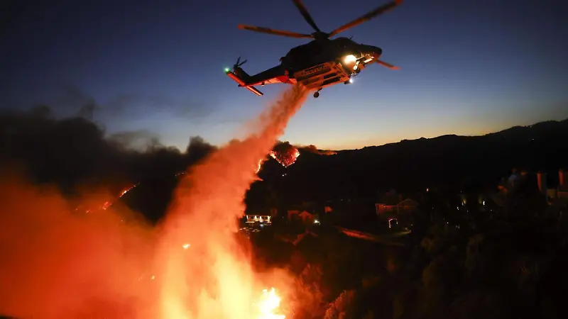 Incendio en Los Ángeles, California. 