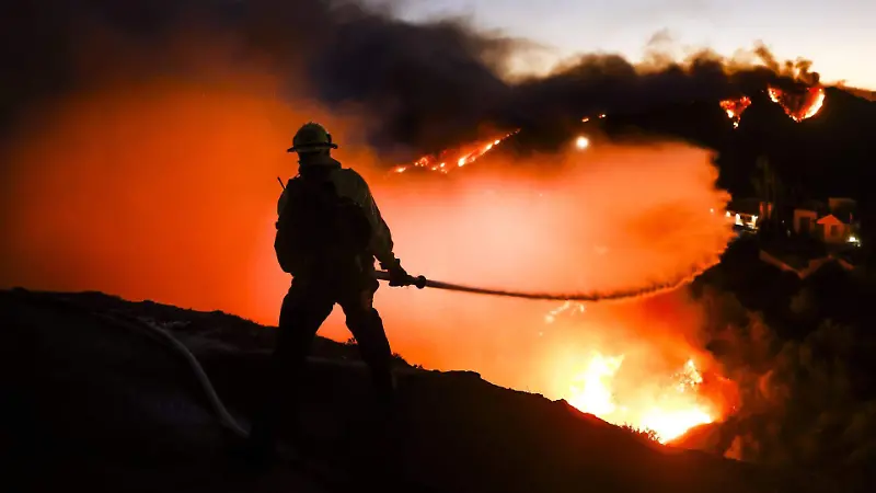 Incendio en Los Ángeles, California.