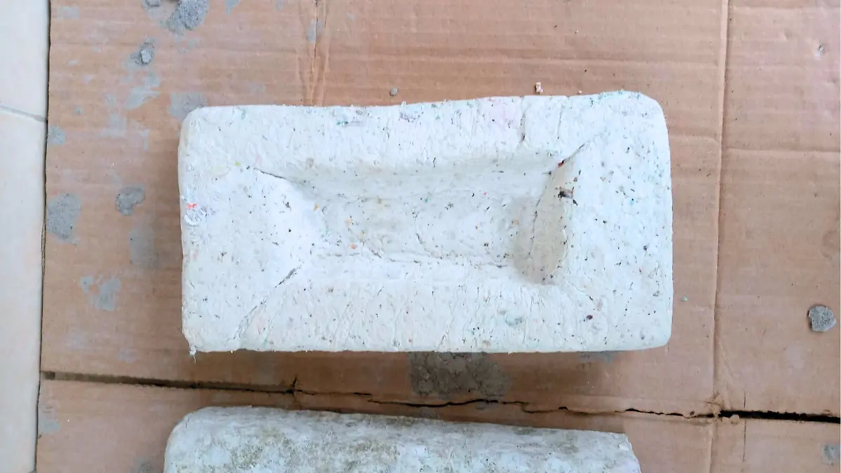 ladrillo_ecológico_resistente_a_balas_conalep_1.png
