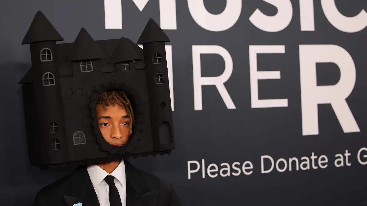 Jaden Smith en los Grammy.png