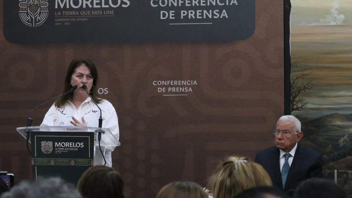 Margarita-González-Saravia-conferencia-de-prensa