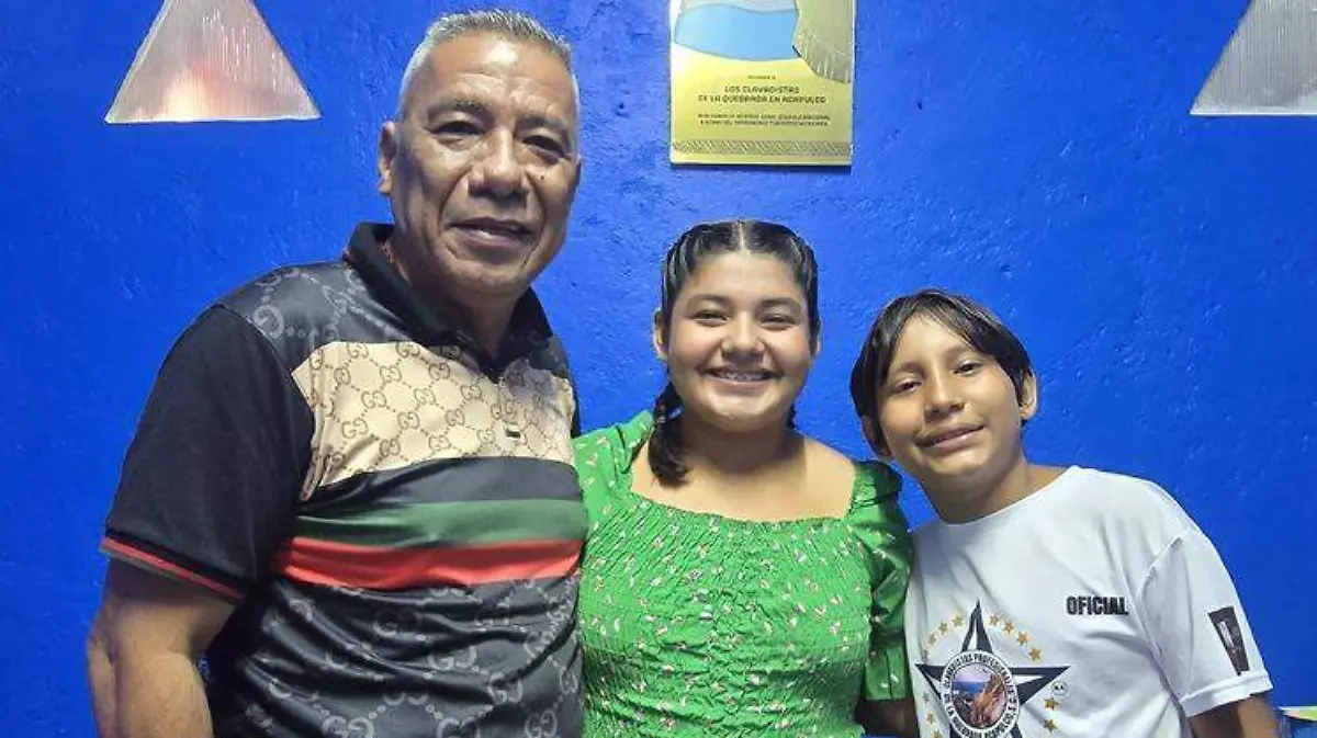Gustavo Gatica Goroztieta, Lilia y Tadeo Torres clavadistas