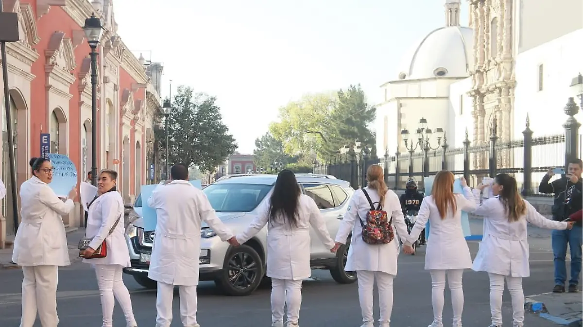 médicos_protesta_violencia_1