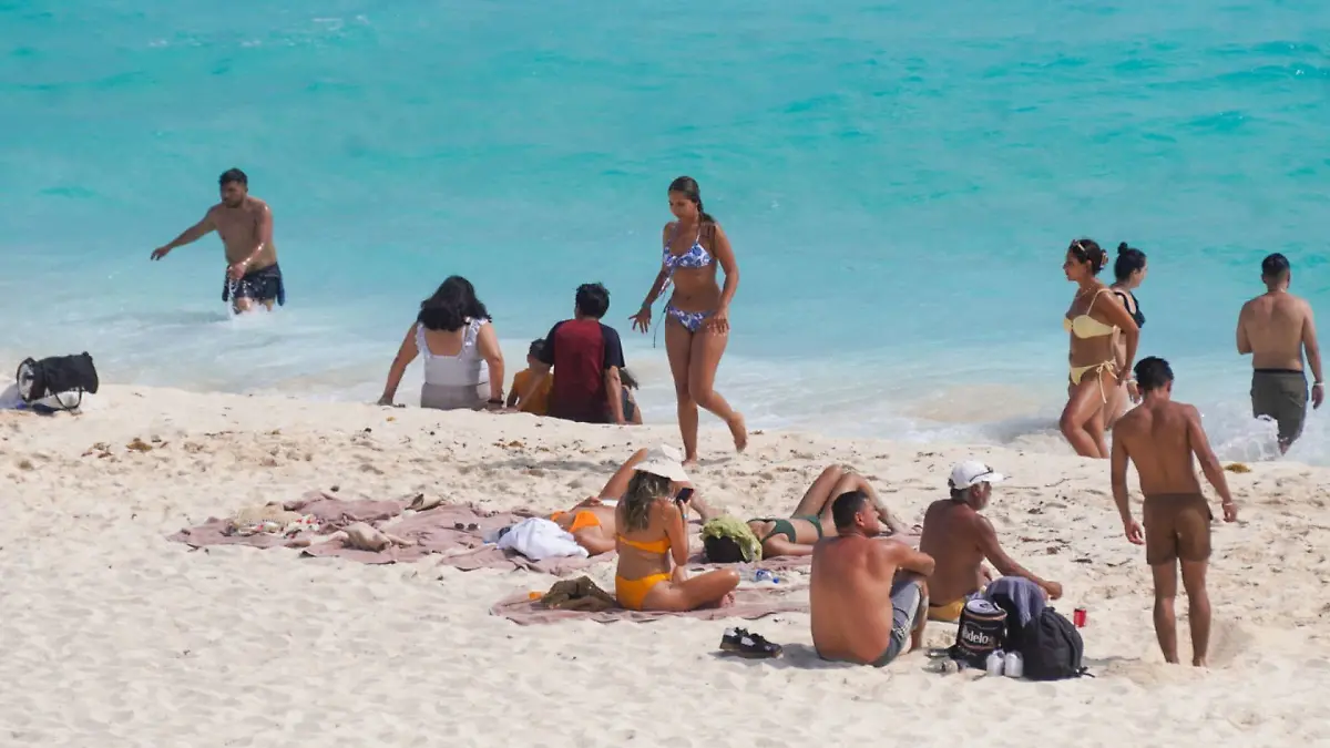 EU alerta a springbreakers por inseguridad en México