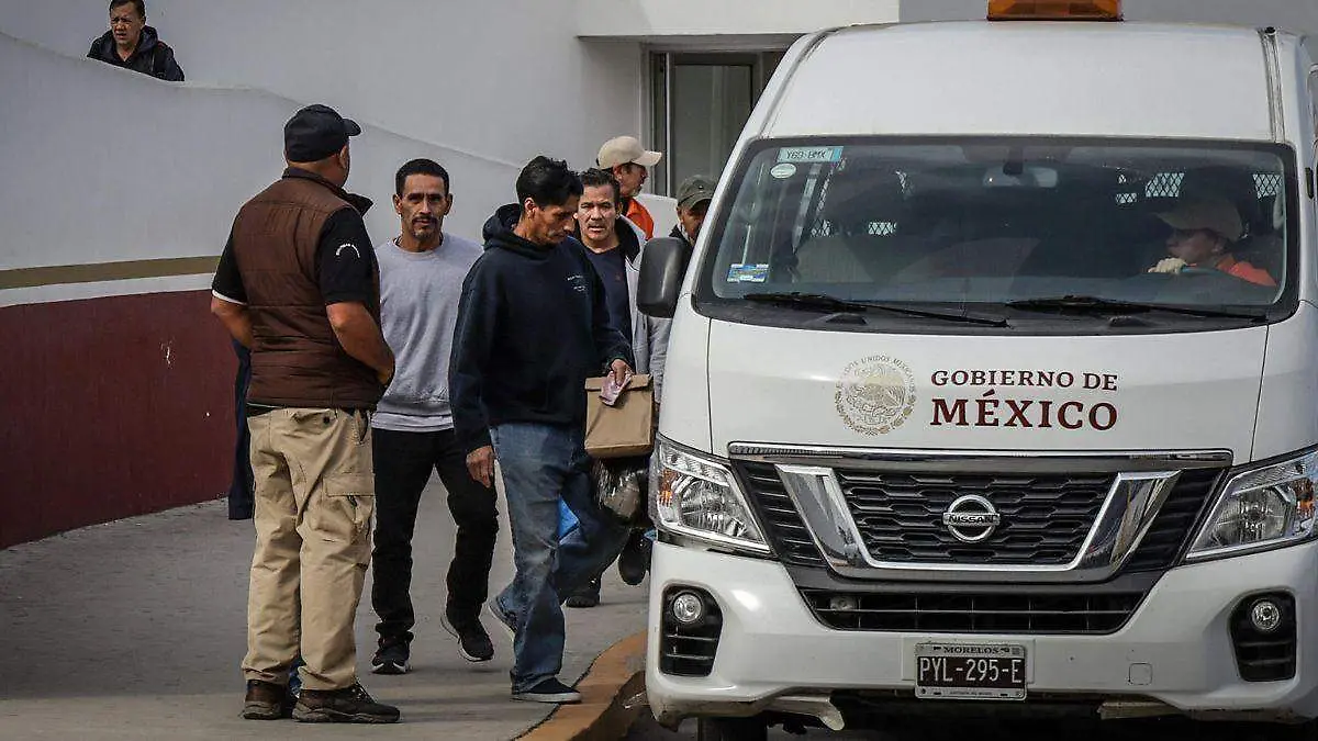 Migrantes mexicanos deportados de EU