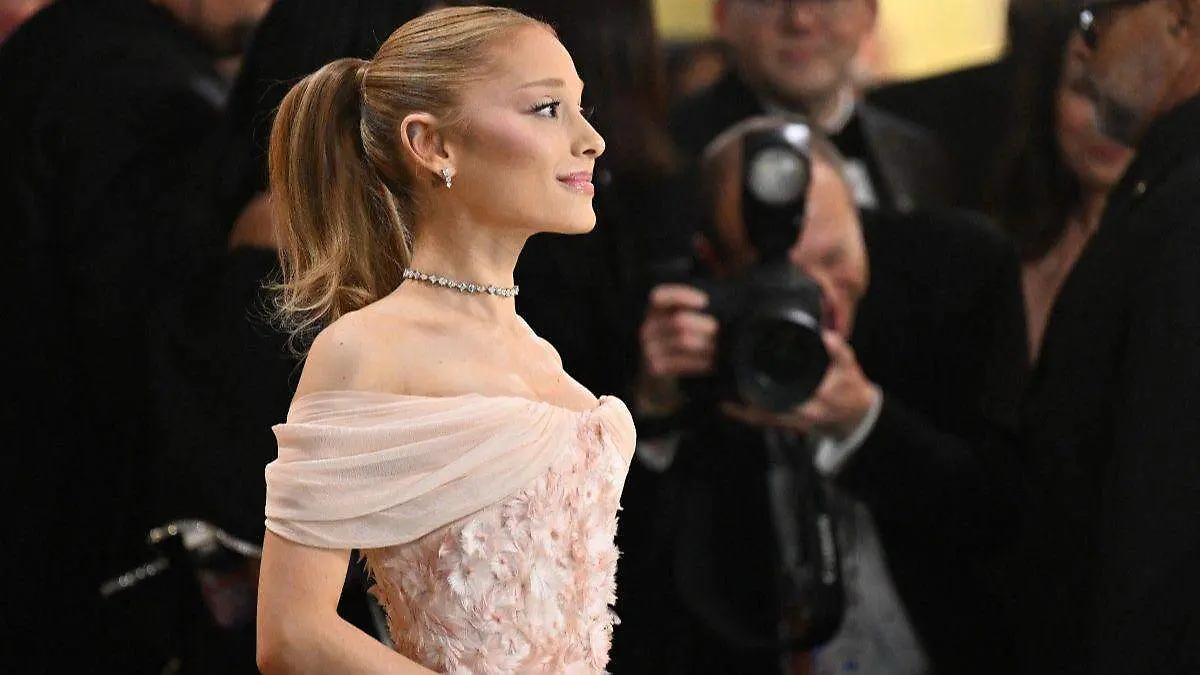 Ariana Grande en los SAG Awards