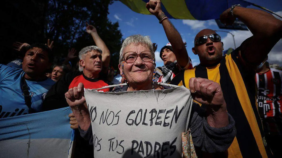 Protesta de jubilados en Argentina 3