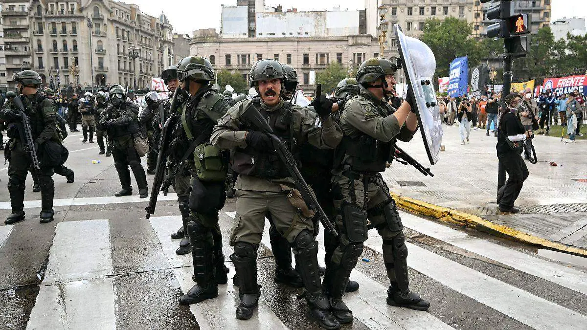 Protesta de jubilados en Argentina 1.