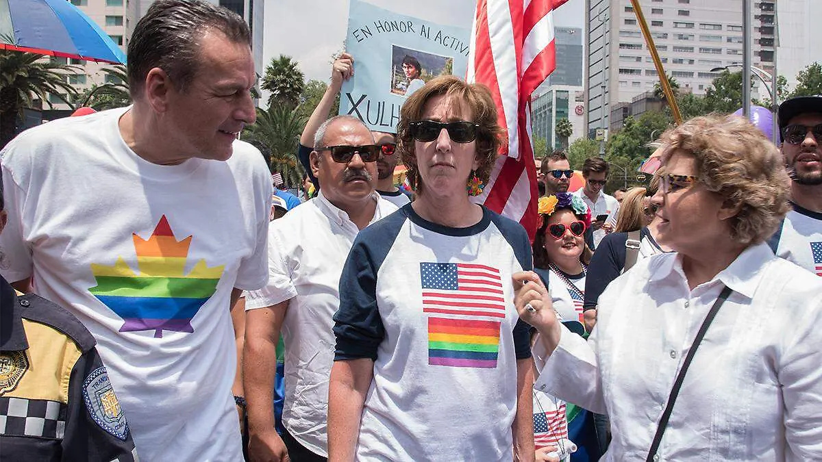 ROBERTA JACOBSON-EX EMBAJADORA