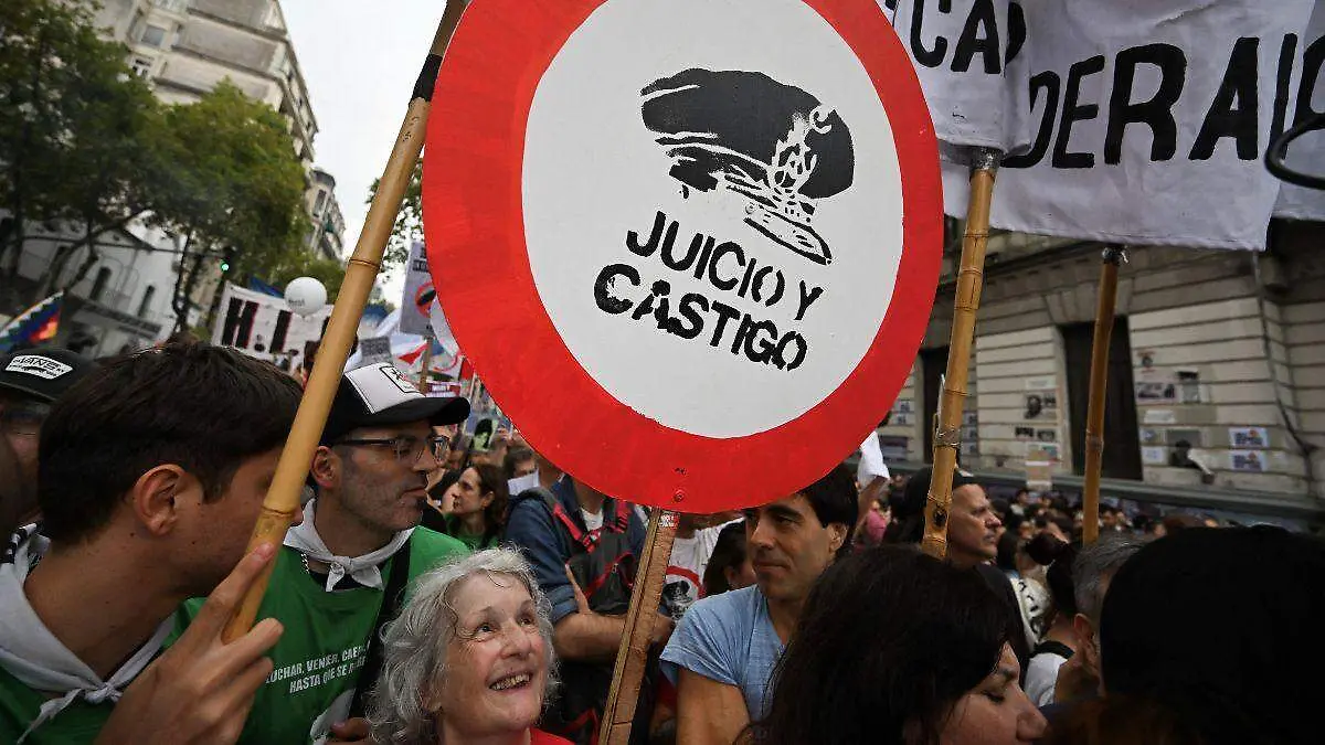 Protesta argentina dictadura