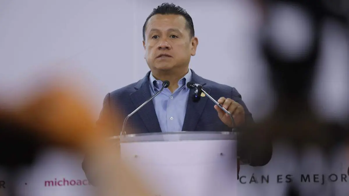Carlos Torres Piña (4)