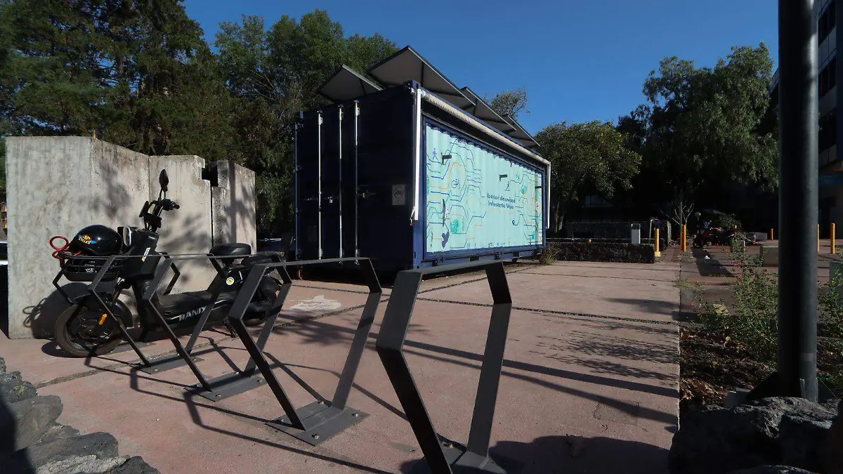 UNAM-Estacionamientos-peatones