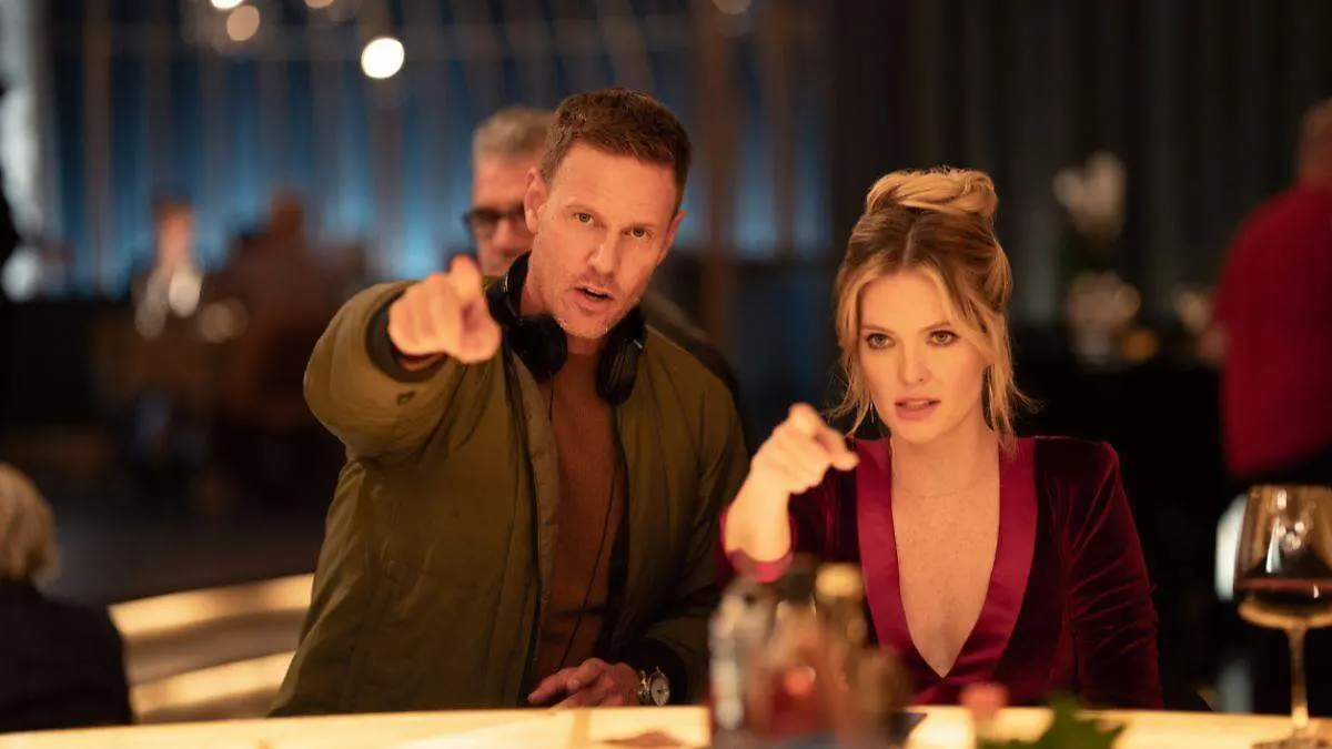 Vuelve el director de Actividad Paranormal, estrena Drop: Amenaza Anónima 