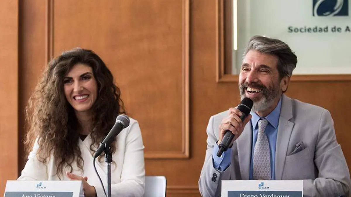 ana victoria y su padre Diego
