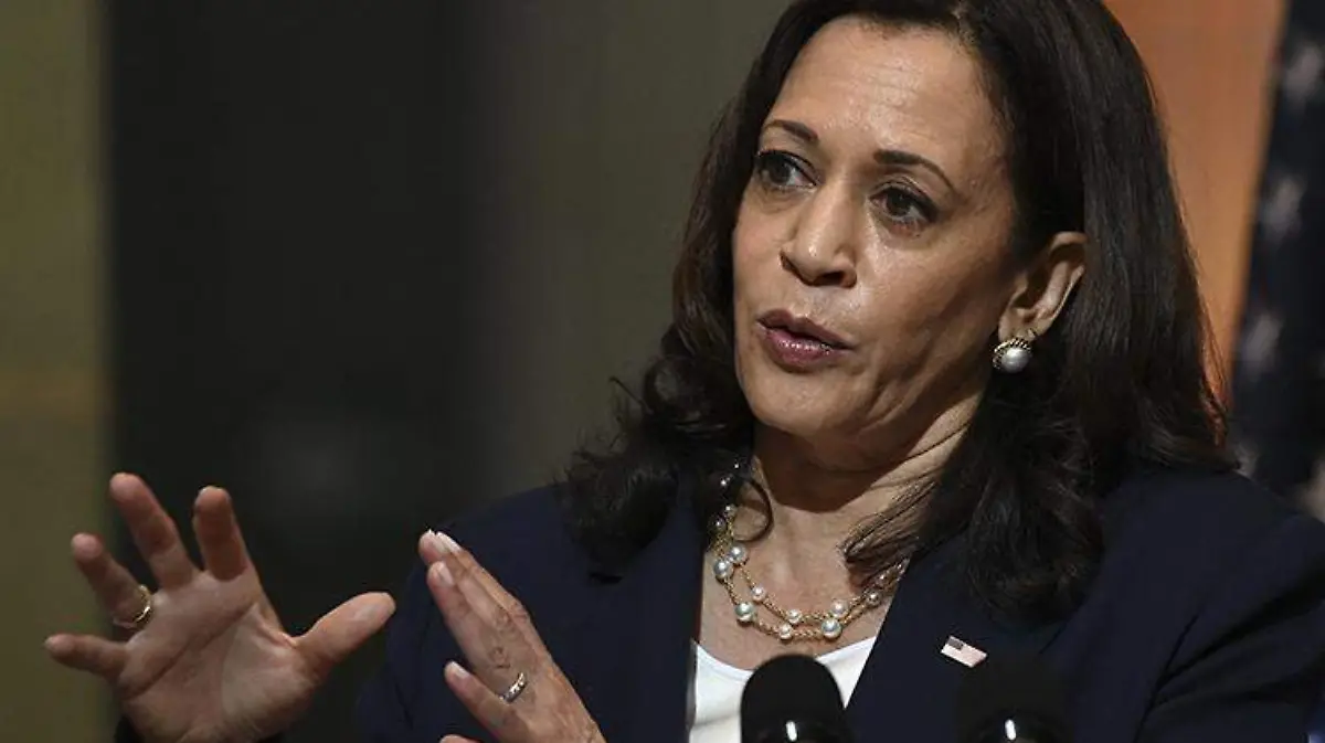 Kamala Harris llega a Guatemala8
