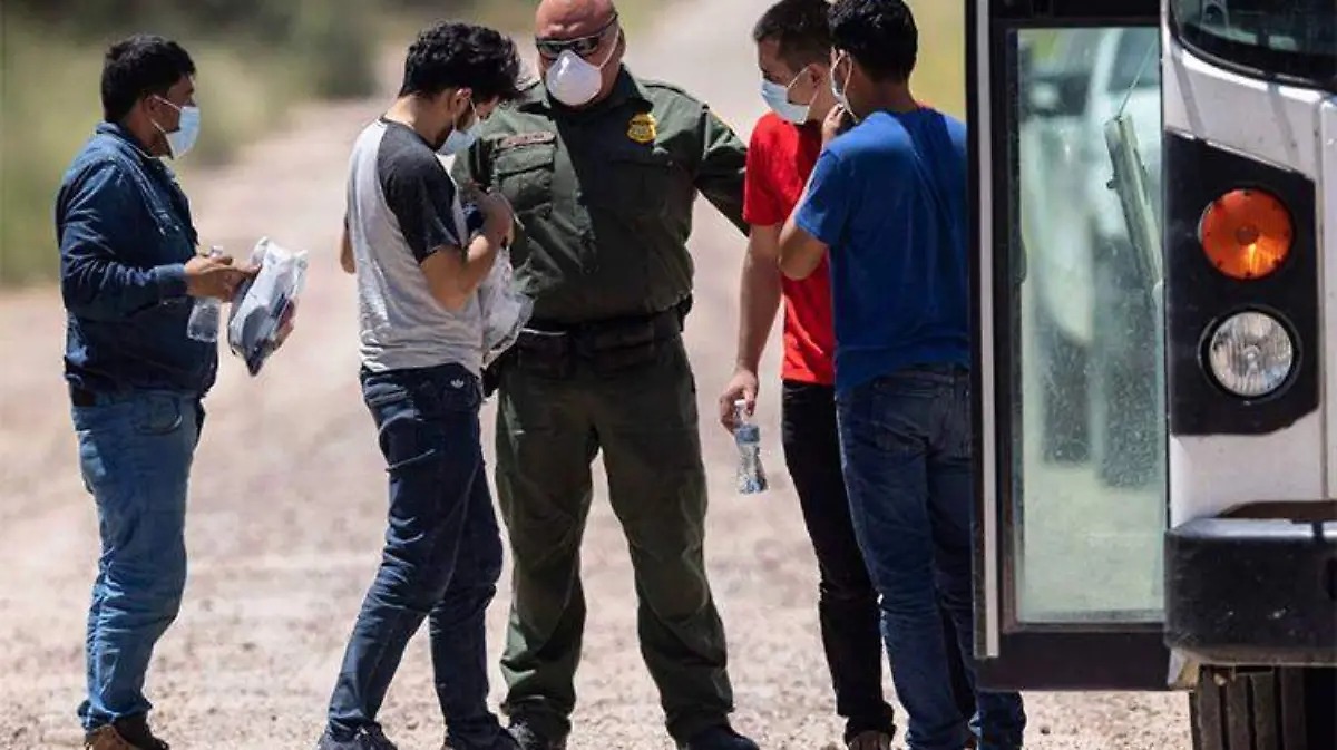 quedate en mexico