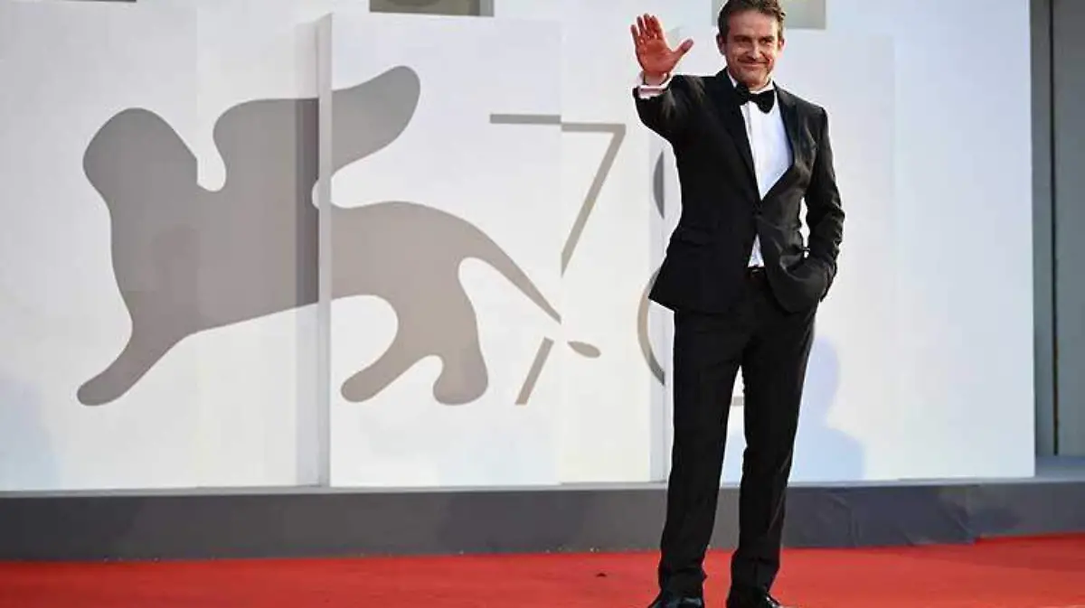 lorenzo vigas en Venecia