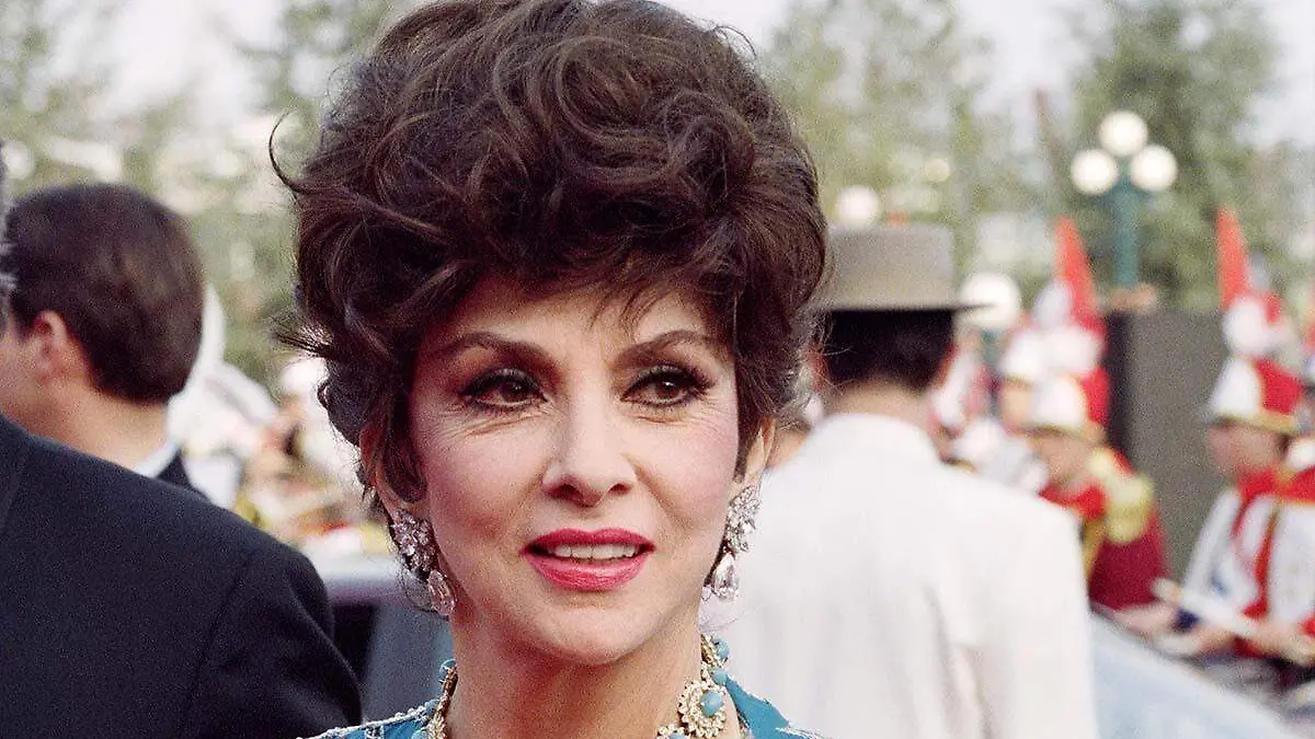 Gina Lollobrigida