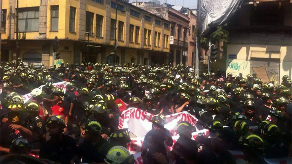 bomberos-marcha-cdmx2