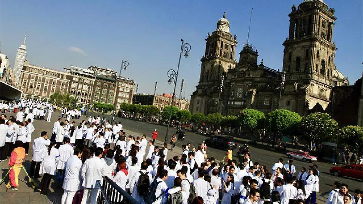 medicos-marcha-zocalo