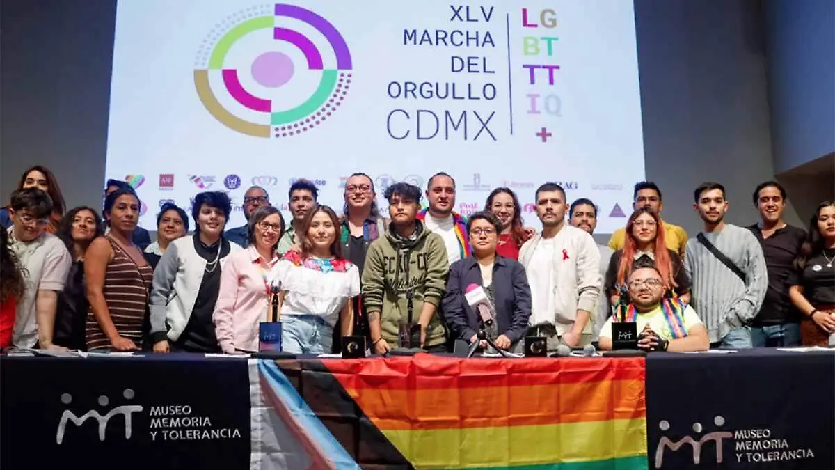 Marcha LGBT en CDMX2