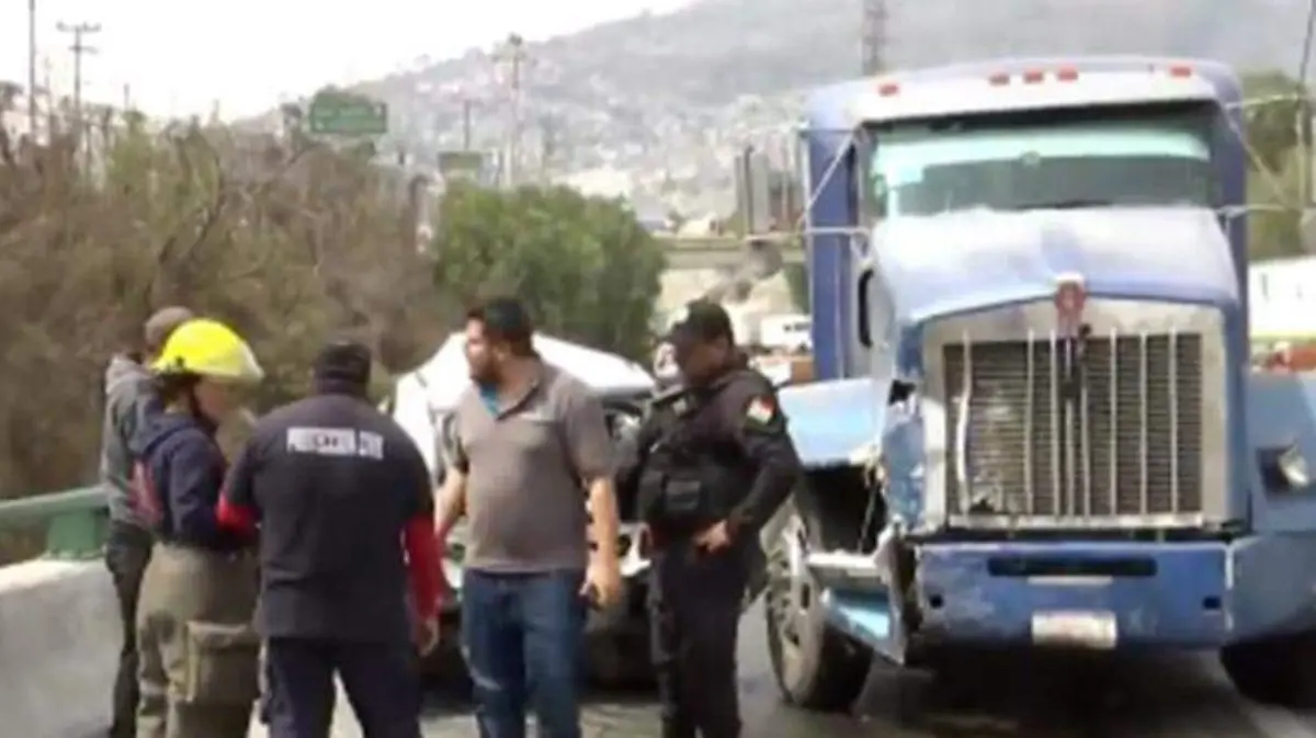 accidente-trailer-ecatepec