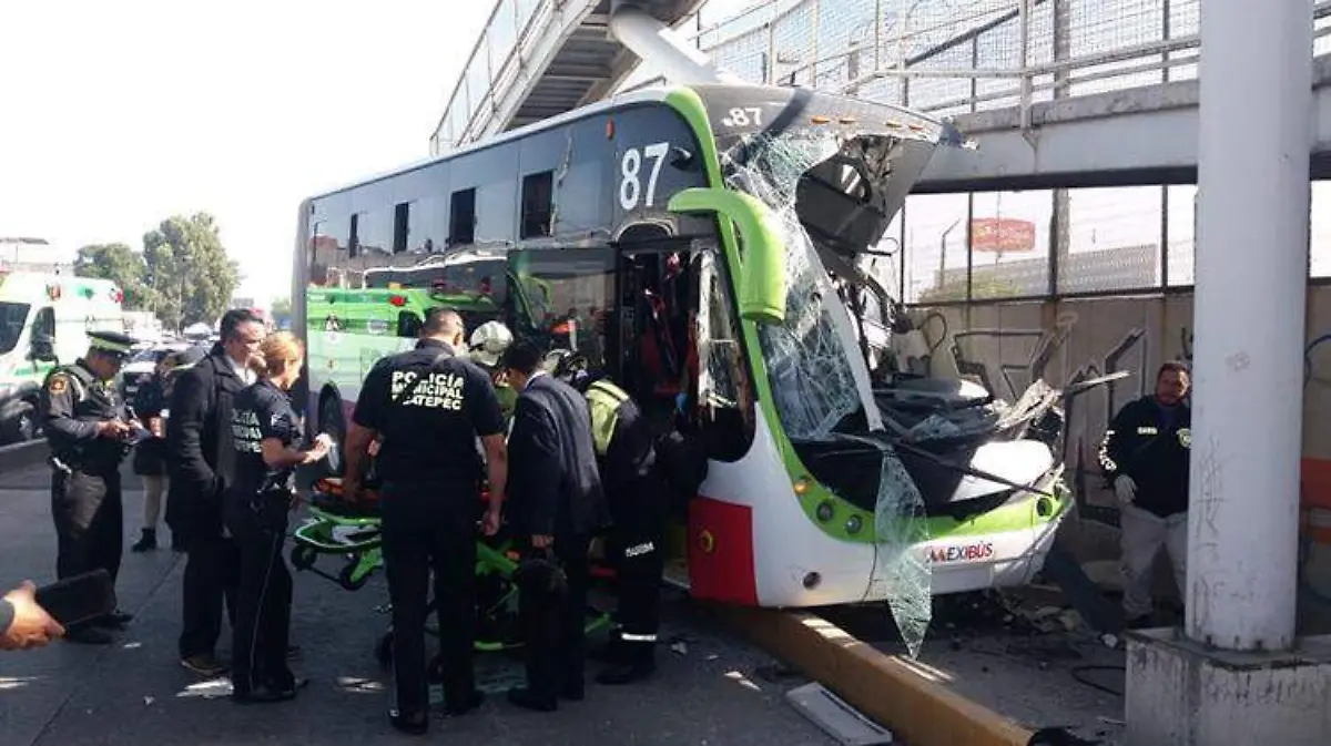 mexibus-accidente