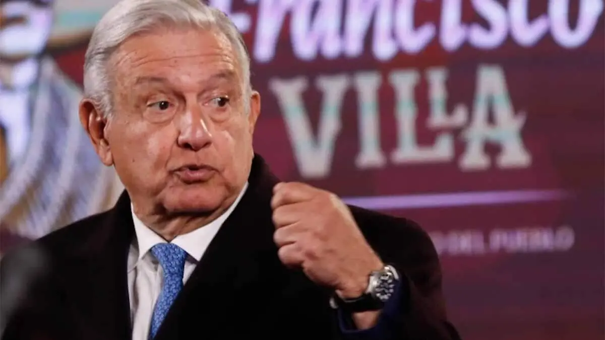 AMLO corcholatas